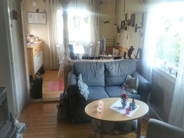 Bild 2 von 12