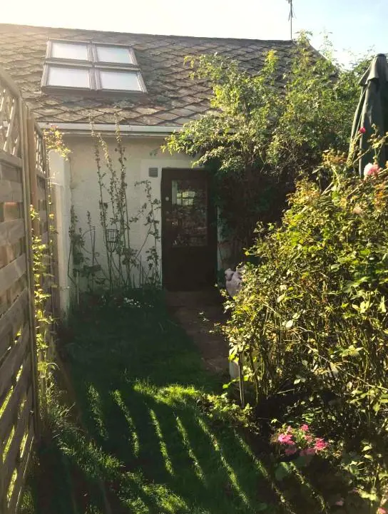 Bild 2 von 10