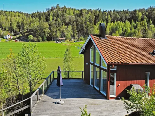 Bild 2 von 24