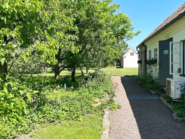 Bild 2 von 22