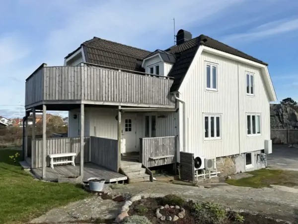 Bild 2 von 22