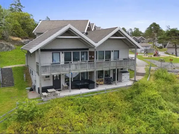 Bild 2 von 16