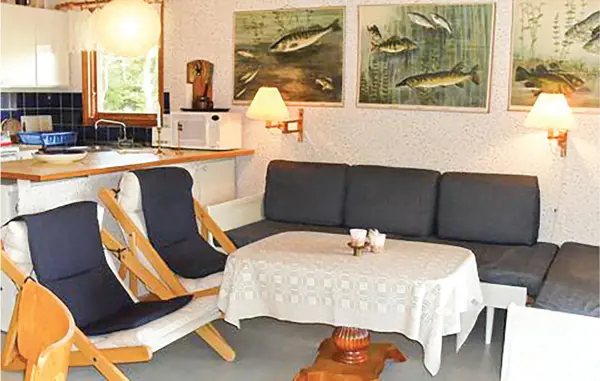 Bild 2 von 12