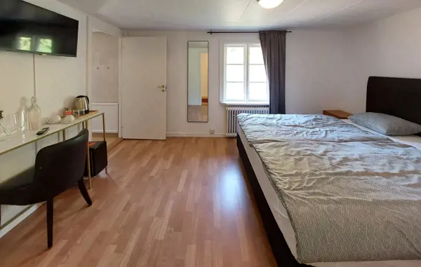 Bild 12 von 27