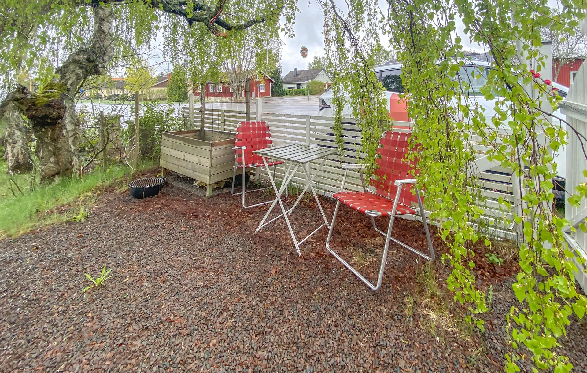 Bild 2 von 18