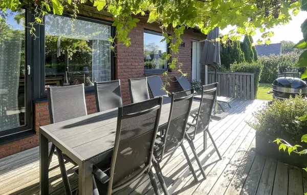 Bild 2 von 27
